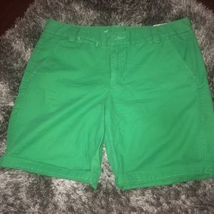 GAP Boyfriend Roll Up Shorts Size 6